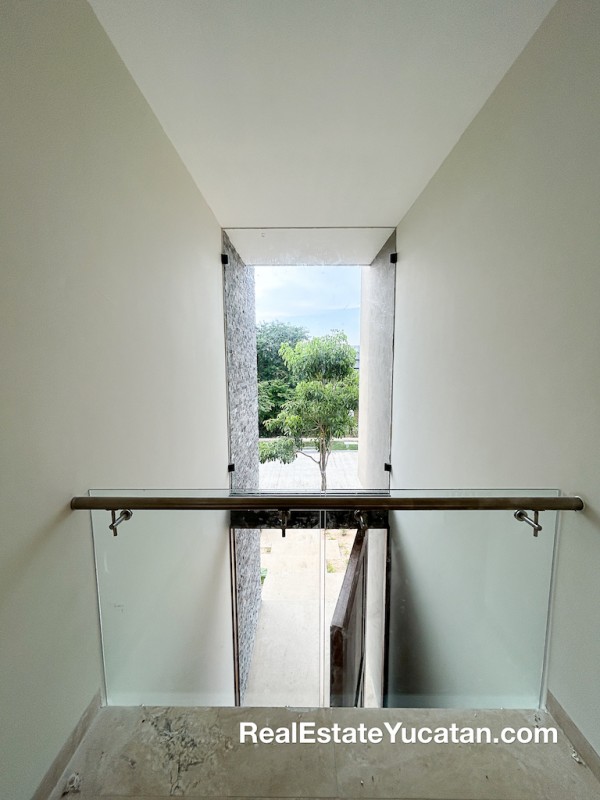 CASA OASIS YUCATAN COUNTRY CLUB CASA MAYER Yucatan Real Estate We