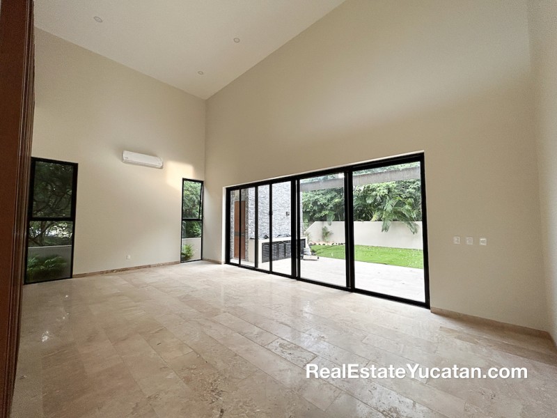 CASA OASIS YUCATAN COUNTRY CLUB CASA MAYER Yucatan Real Estate We