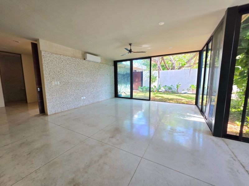 RESIDENCIA CONTEMPORANEA EN COLONIA BUENAVISTA, MERIDA - Merida Norte (7)