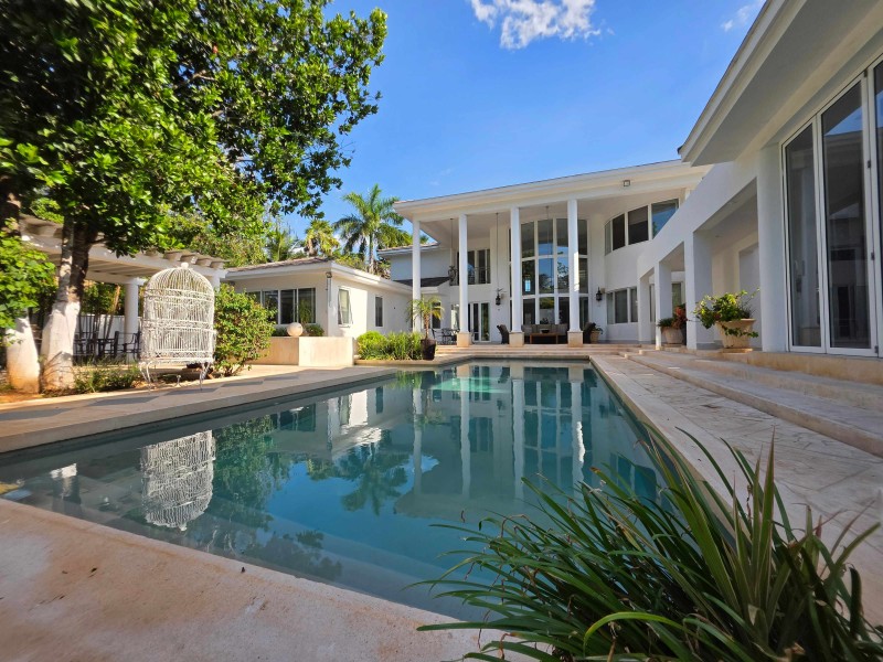 EXCLUSIVE RESIDENCE IN LA CEIBA GOLF CLUB - Merida North (2)