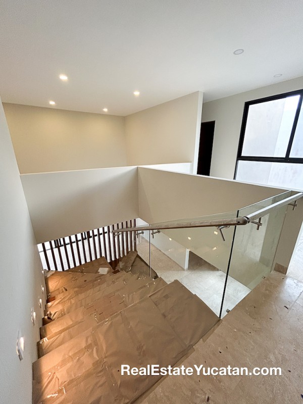 CASA OASIS YUCATAN COUNTRY CLUB CASA MAYER Yucatan Real Estate We