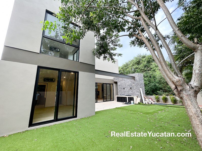 CASA OASIS YUCATAN COUNTRY CLUB CASA MAYER Yucatan Real Estate We