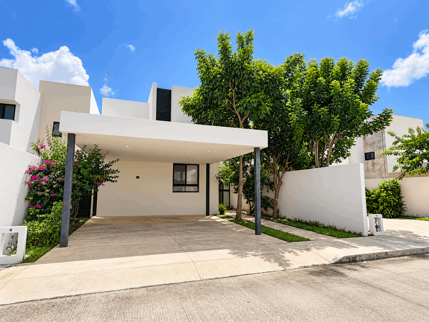 HOUSE FOR SALE IN GARDENA RESIDENTIAL, CHOLUL – FULLY EQUIPPED - Merida North  (2)