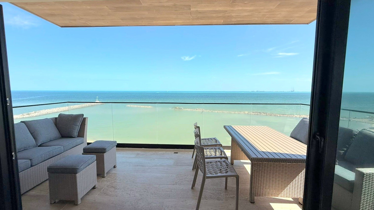OCEANFRONT CONDO FOR SALE | BARLOVENTO TOWER - YUCALPETÉN MARINA RESORT - Beach (1)