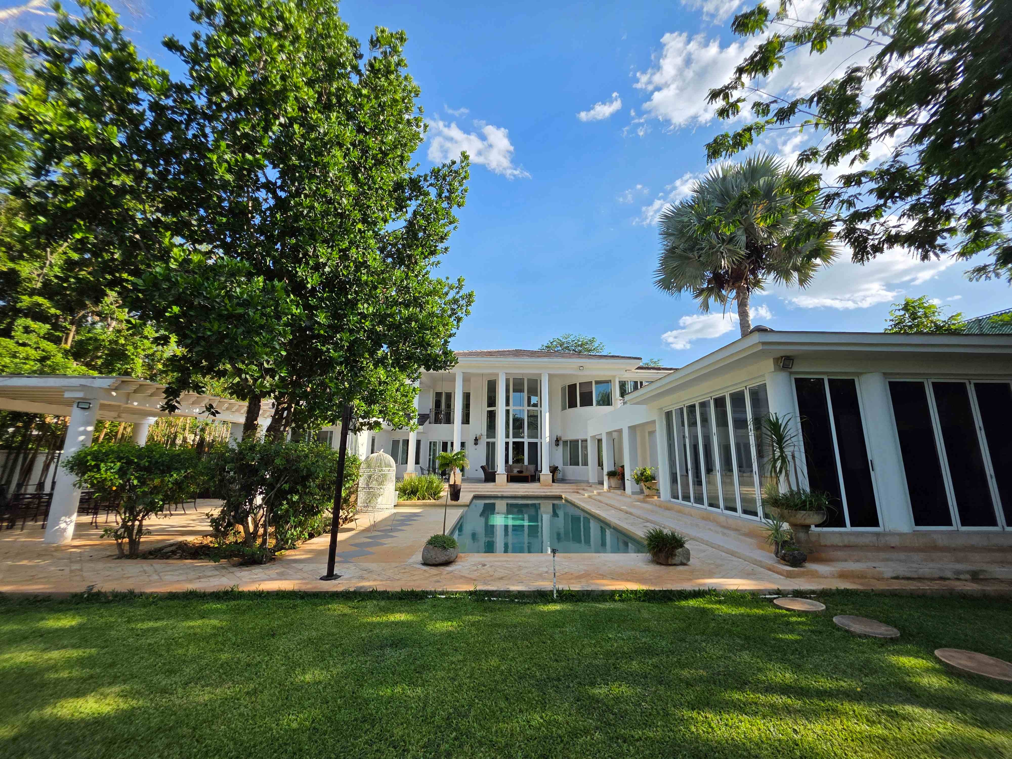 EXCLUSIVE RESIDENCE IN LA CEIBA GOLF CLUB - Merida North  (1)